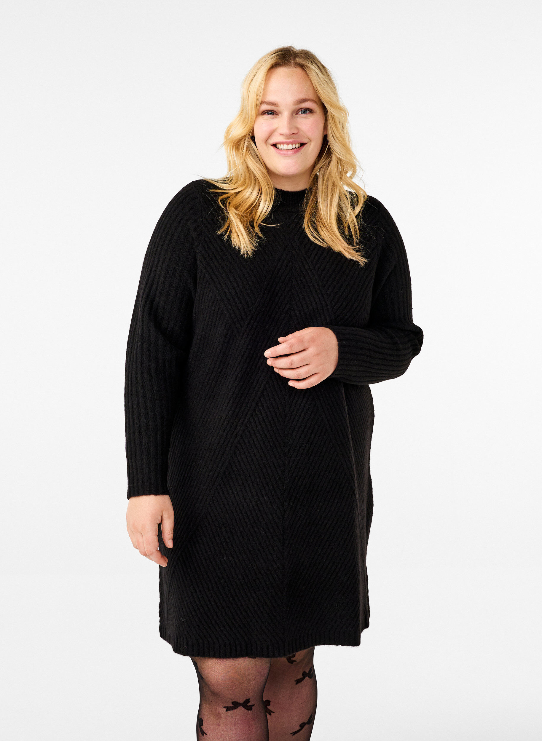 Zizzifashion Short ribbed dress with a round neck, Black, Model image number 0