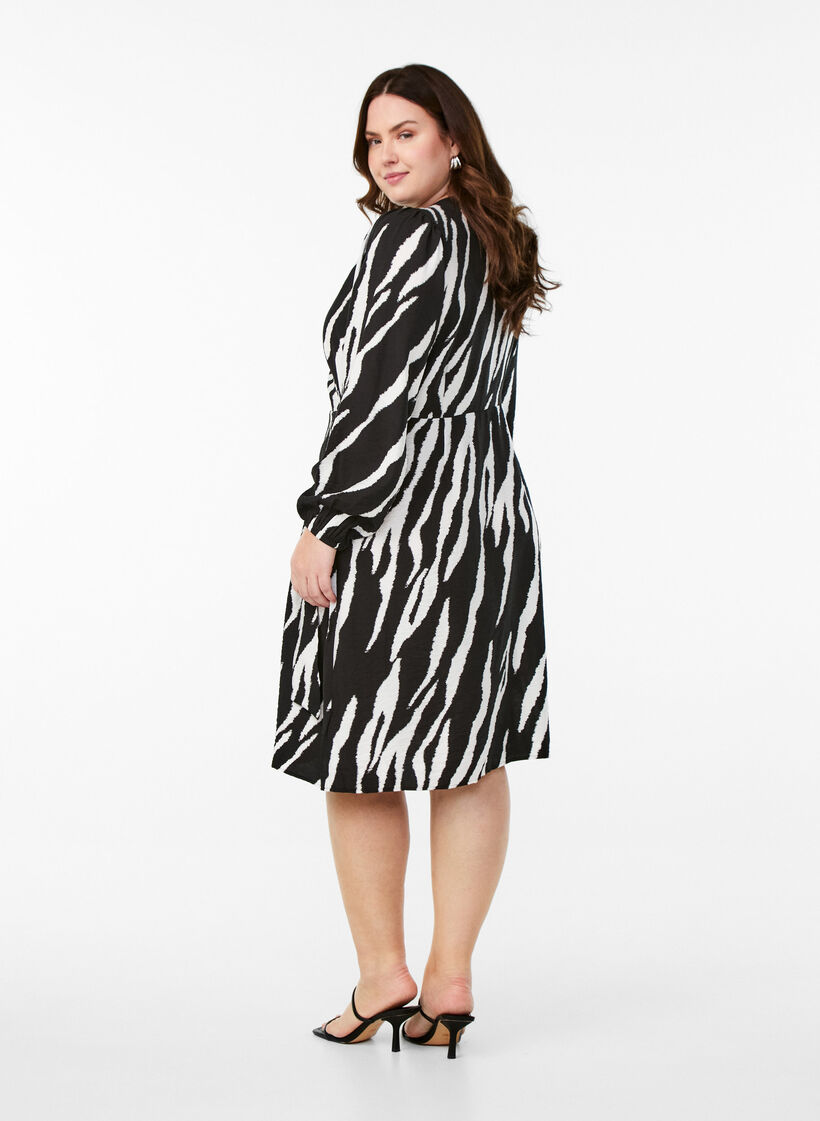Short zebra print wrap dress, Black, Model image number 2