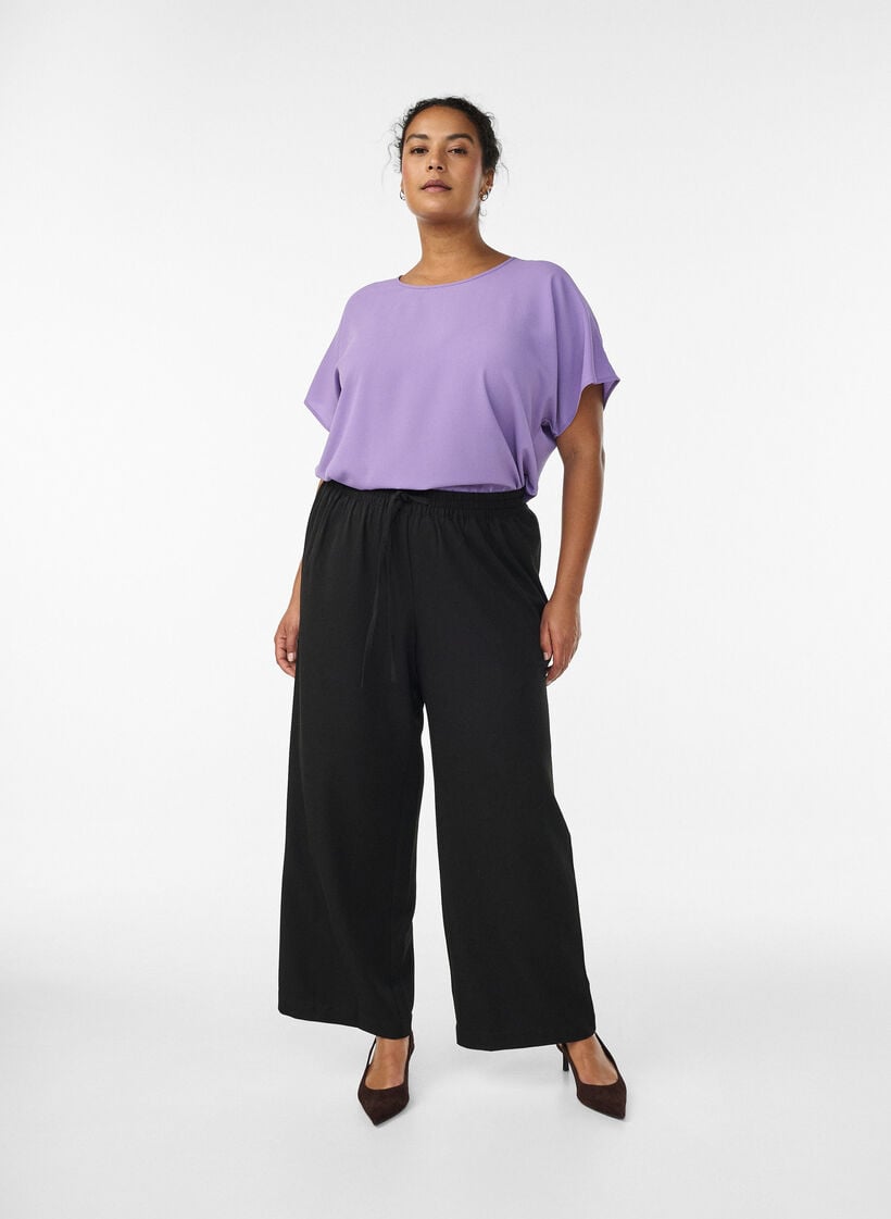 Blouse with short sleeves and a round neckline, Purple, Model image number 1