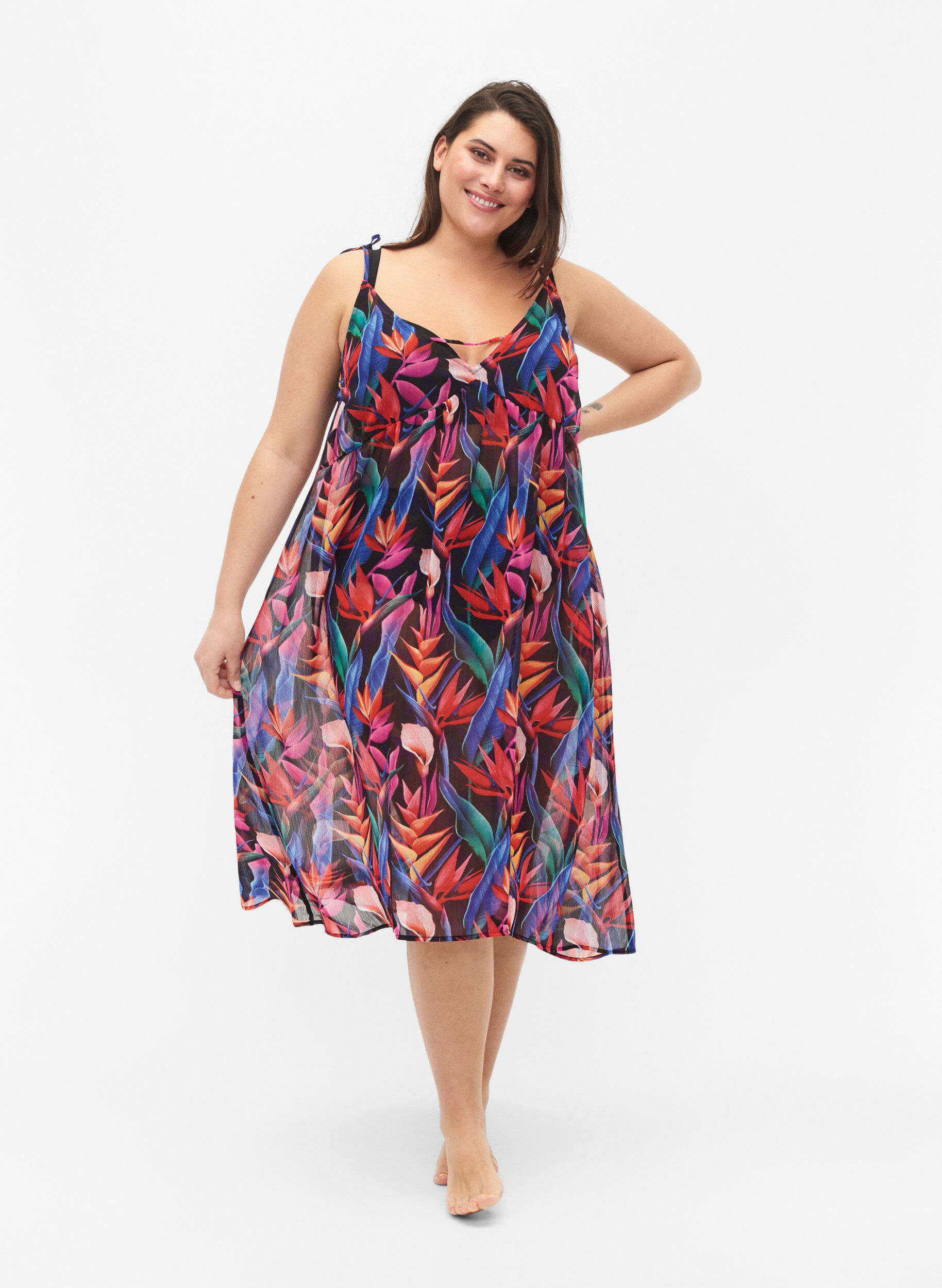 Zizzifashion Floral printed beach dress with straps, Bright Leaf, Model image number 0