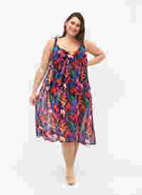 Floral printed beach dress with straps, Bright Leaf, Model