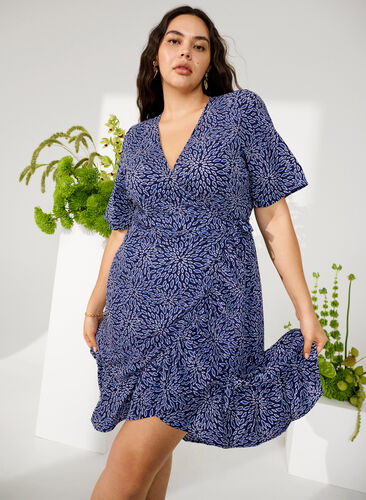 Printed wrap dress with short sleeves , M. Blue Graphic AOP, Image image number 0