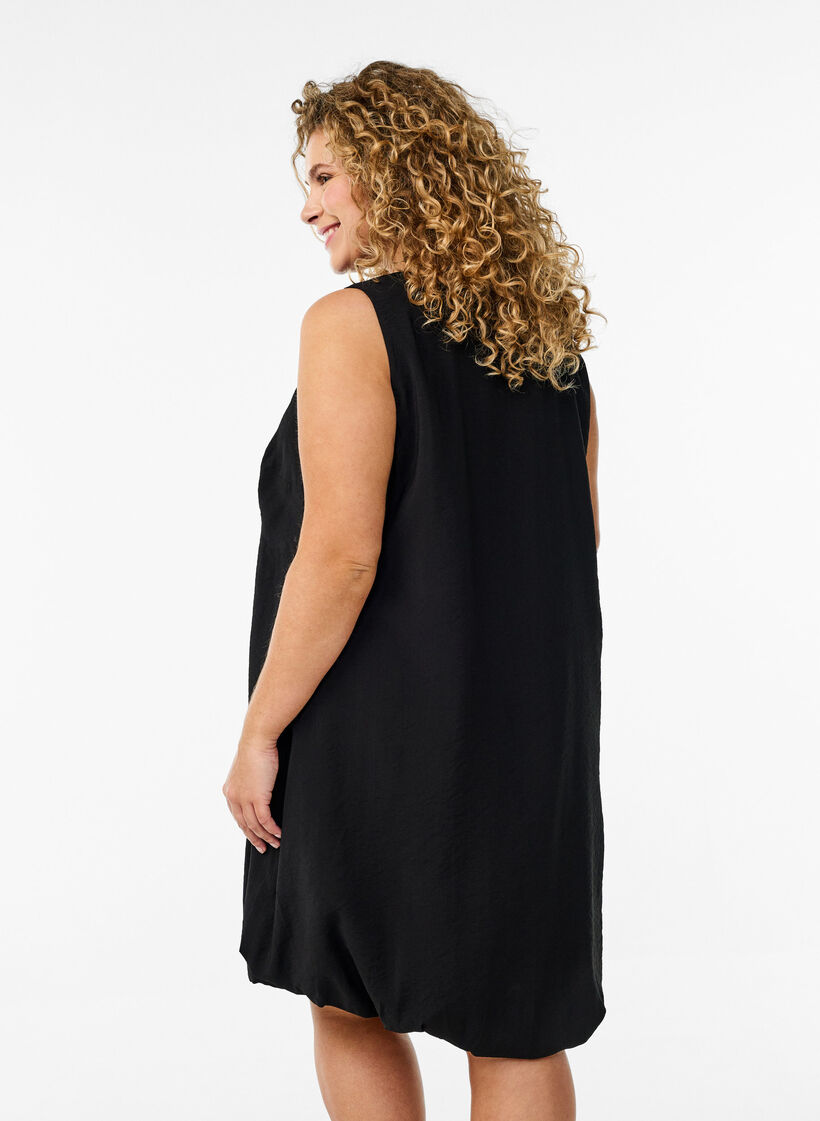 Knee-length balloon dress with pockets, Black, Model image number 2