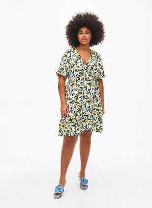 Printed wrap dress with short sleeves, Blazing Yellow AOP, Model image number 2