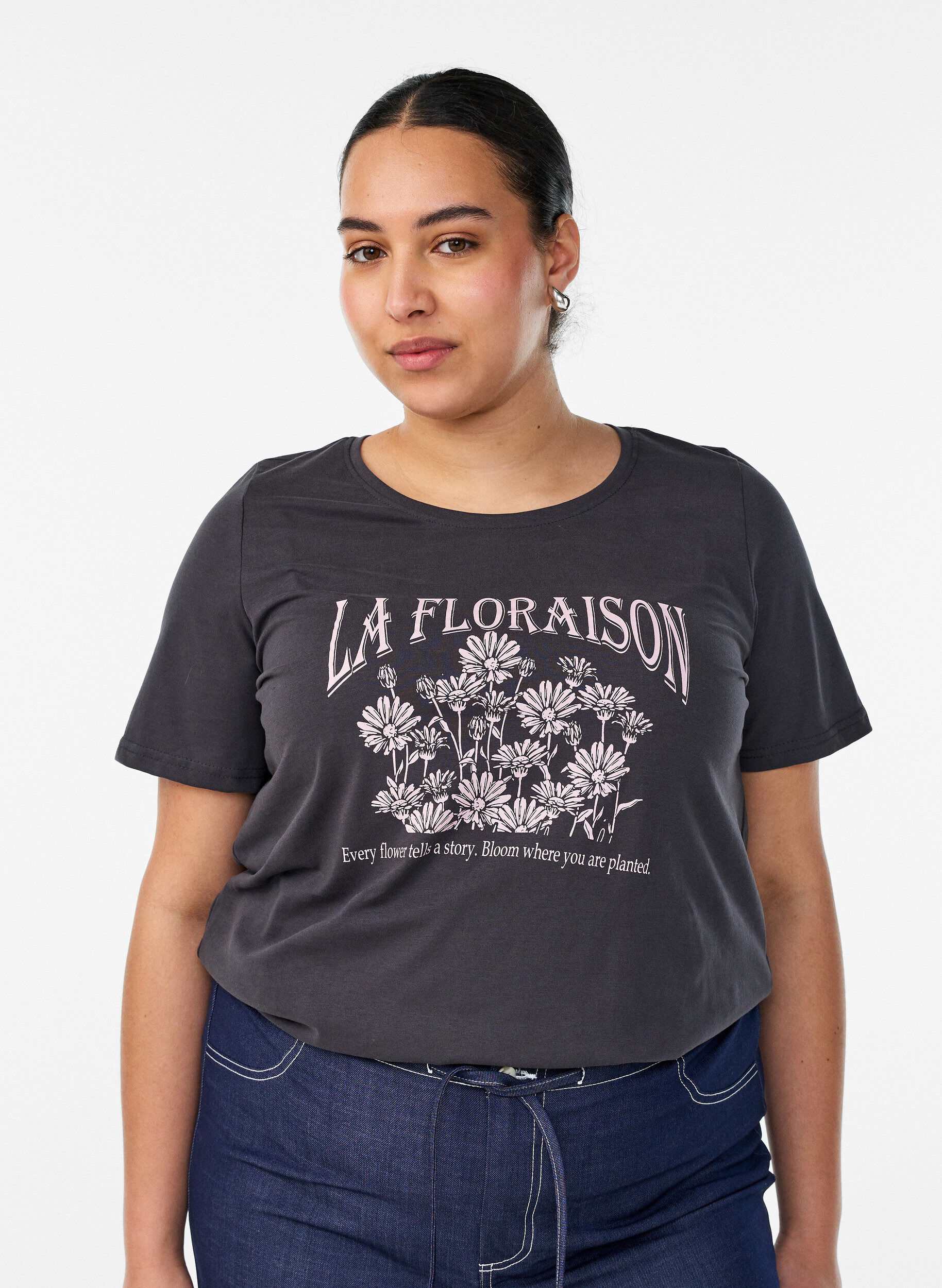 T-shirt with motif, Grey, Model