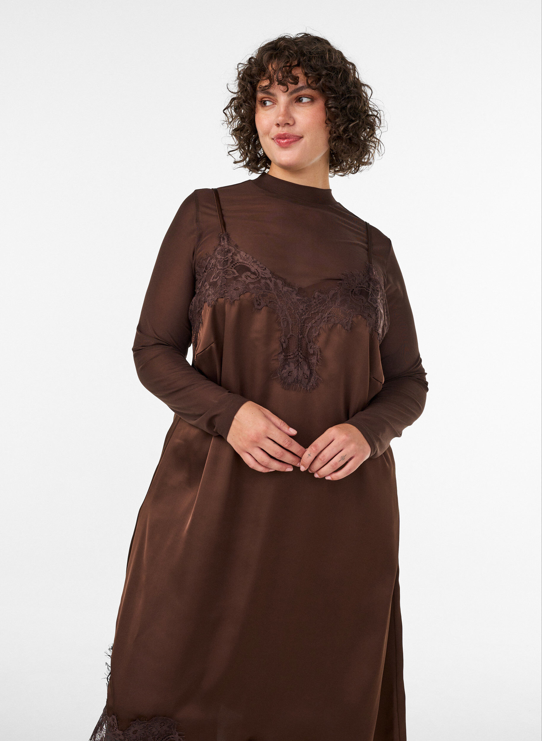 ZizzifashionSatin dress with lace and an asymmetrical hem, Brown, Model image number 3