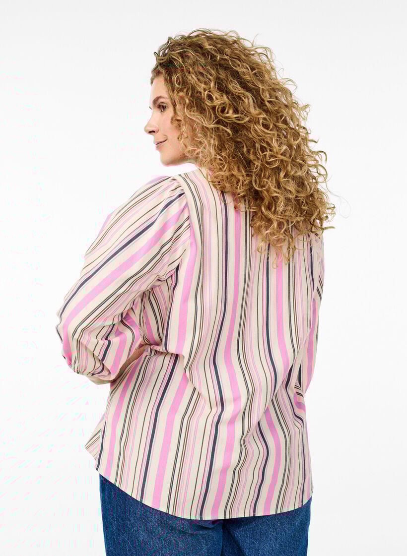 3/4 sleeve blouse in cotton with stripes, Vanilla, Model image number 2