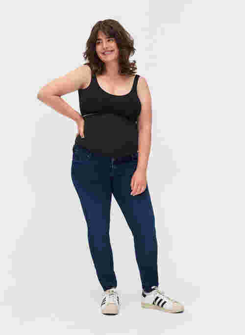 Maternity jeggings in a cotton blend