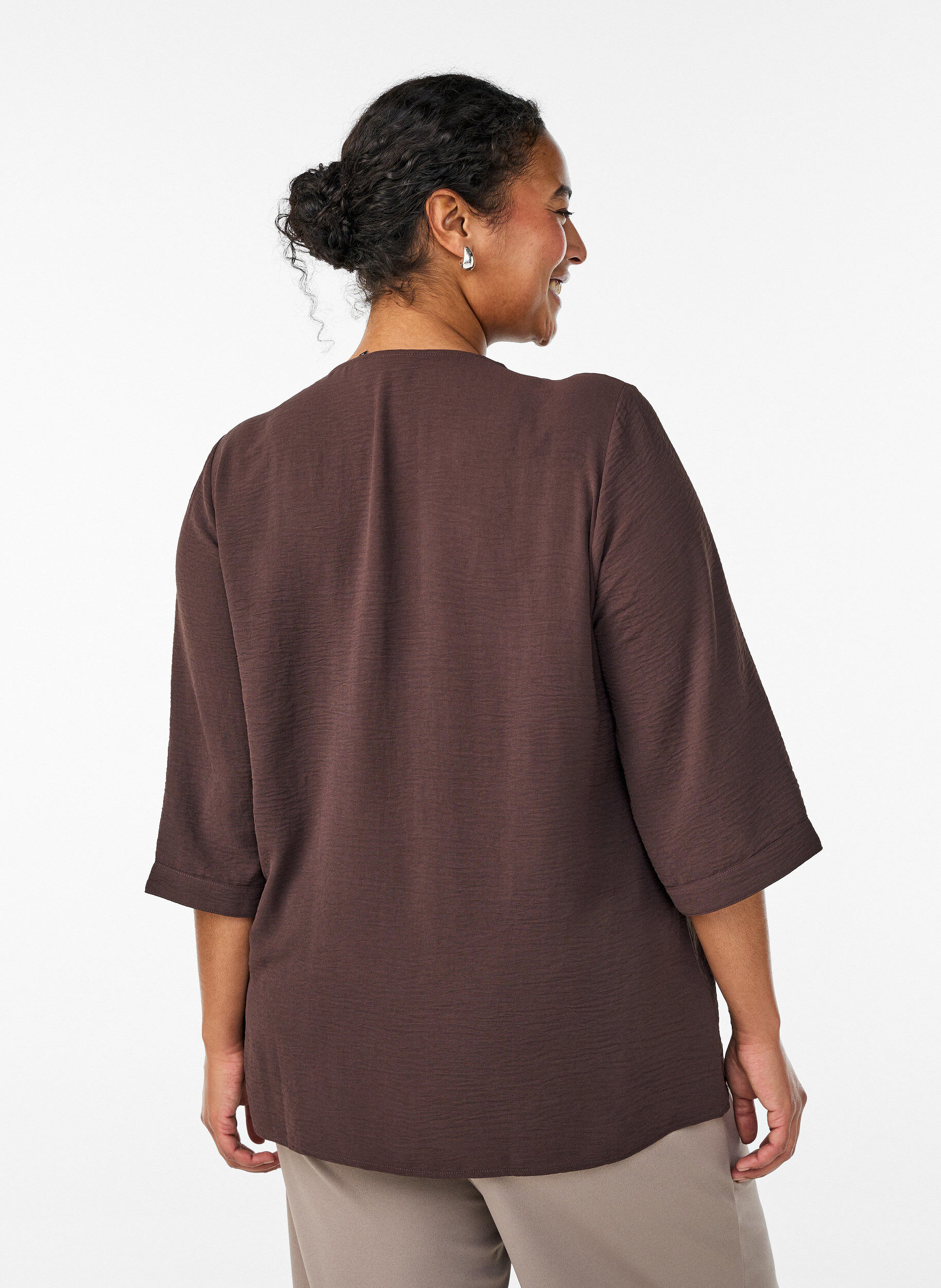 Zizzifashion Shirt blouse with V-neck and 3/4 sleeves, Brown, Model image number 2