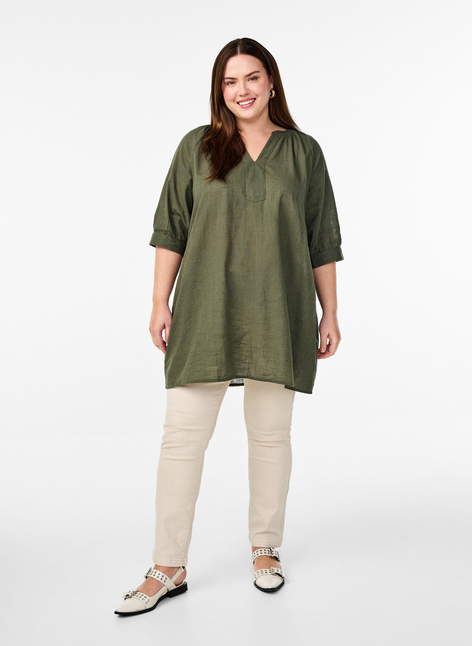 Zizzifashion Cotton tunic with a V-neck, Green, Model image number 1