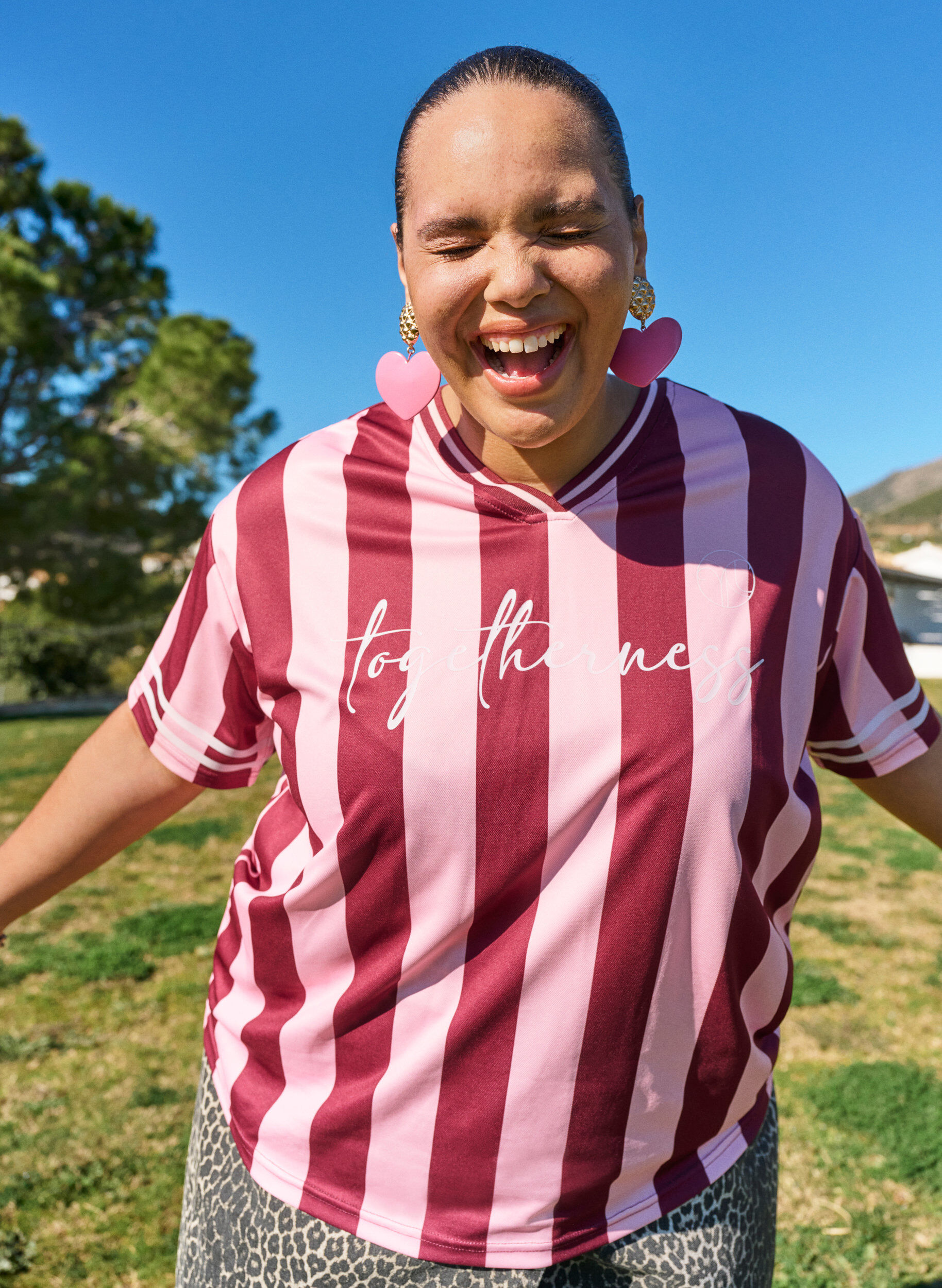 Zizzifashion Sporty t-shirt with stripes and text motif, Rose, Image image number 0