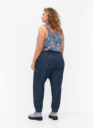 Cargo jeans with pockets, Dark blue denim, Model image number 1