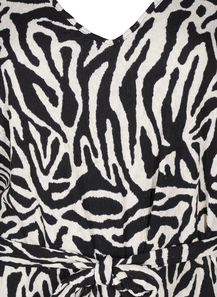 Short dress with 3/4 sleeves and zebra print, Black, Packshot image number 2