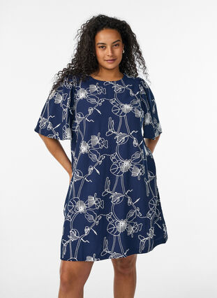 Short A-line dress with embroidered pattern - Blue - Sz. 40-64 - Zizzifashion Short A-line dress with embroidered pattern - Blue - Sz. 40-64 - Zizzifashion