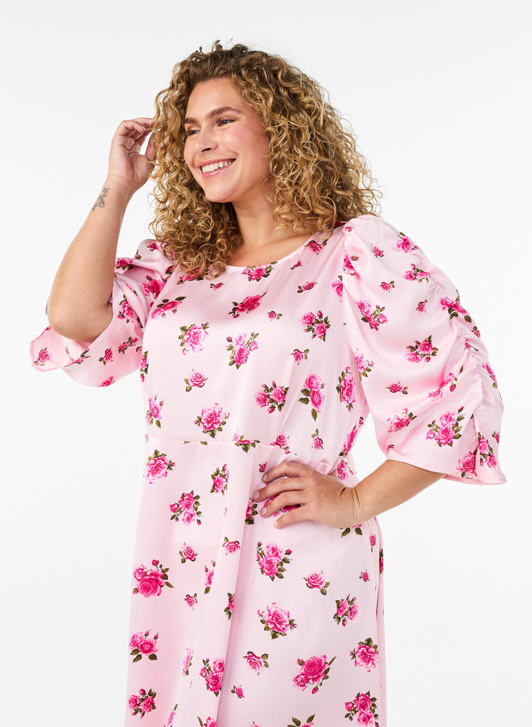 ZizzifashionFloral midi dress with puff sleeves, Pink, Model image number 2