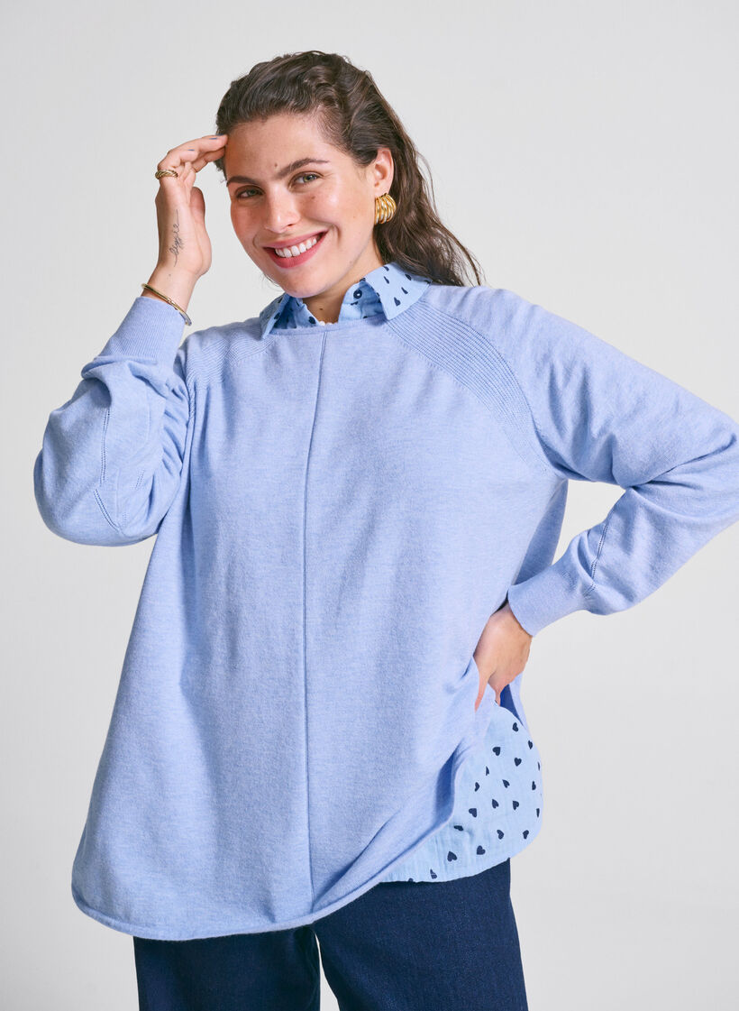 Knitted blouse with round neck and knitted pattern, Light Blue, Image image number 0