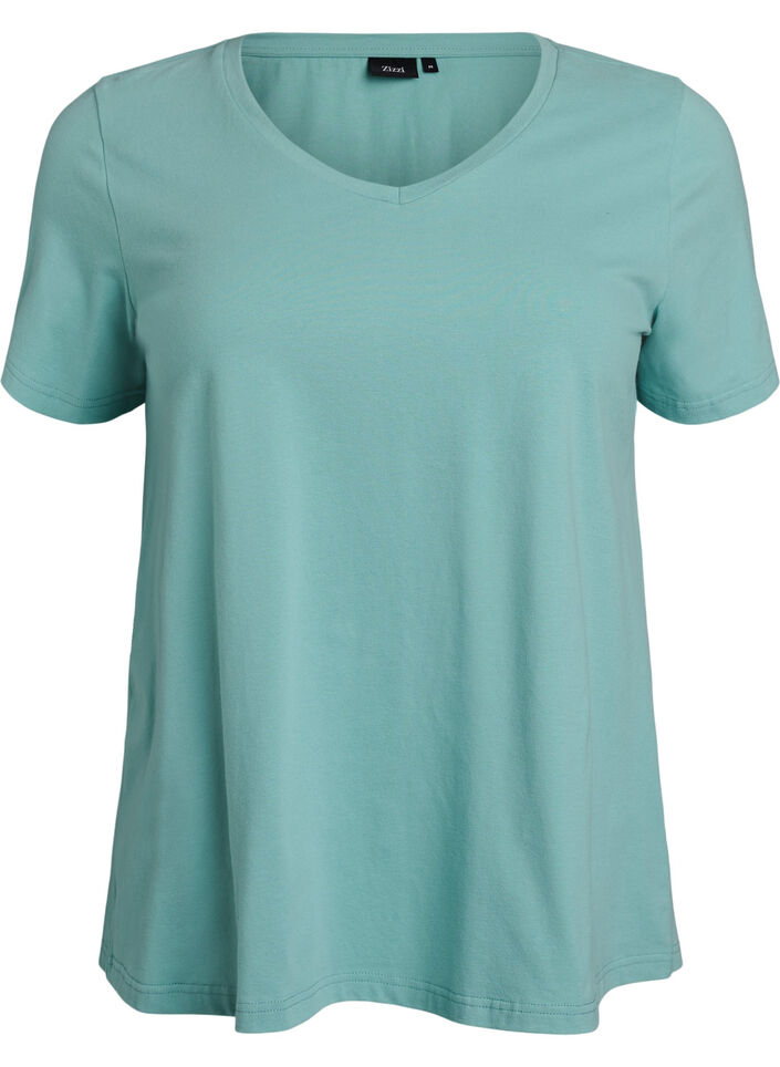 Solid coloured basic t-shirt in cotton, Green, Packshot image number 0