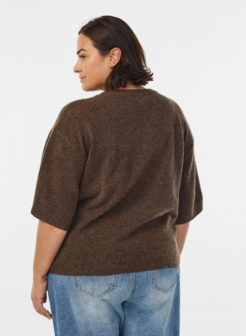 Loose knitted blouse with short sleeves, Brown, Model image number 2