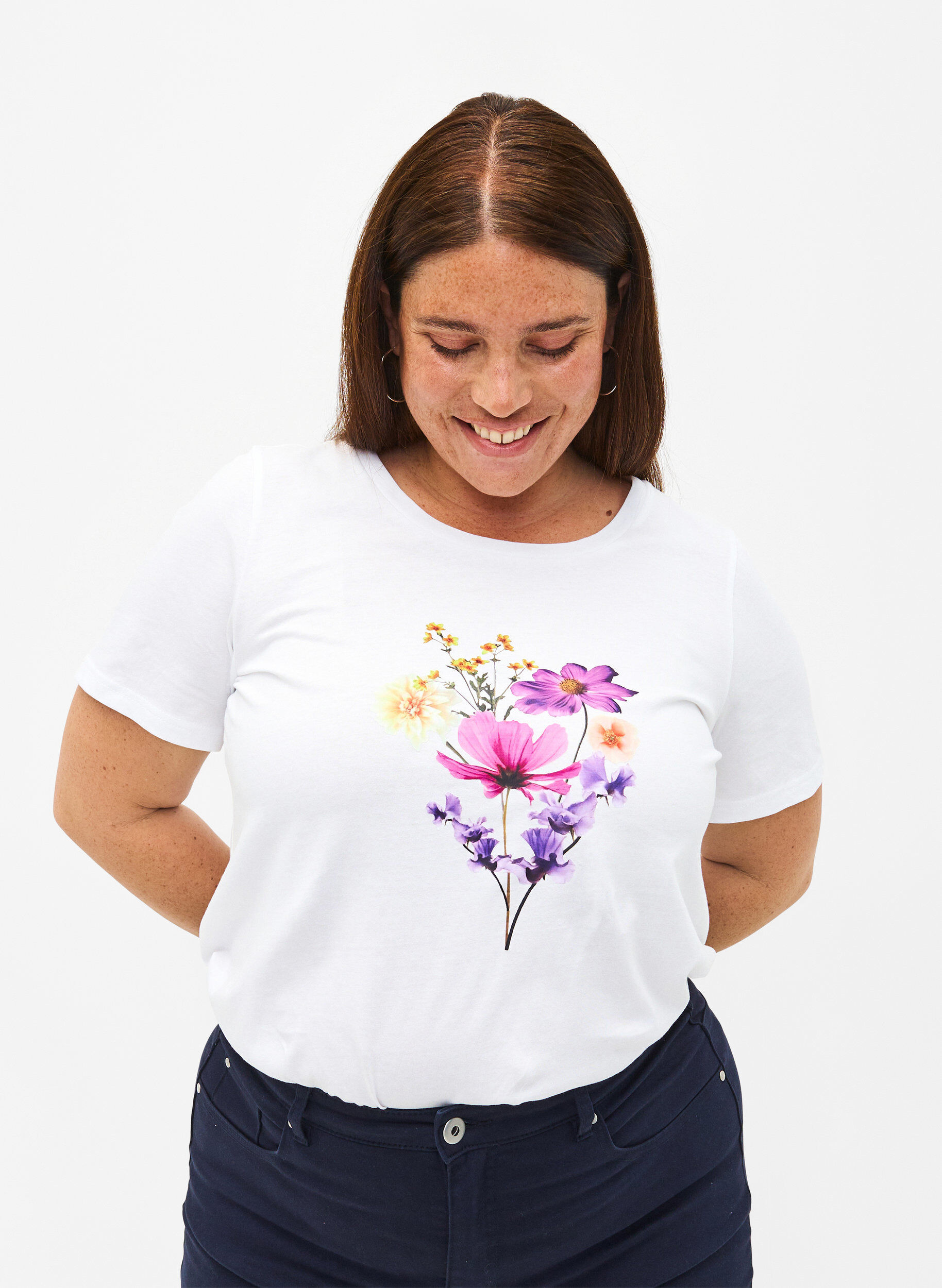 Zizzifashion T-shirts with floral motif, Bright W. w. Flower, Model image number 0