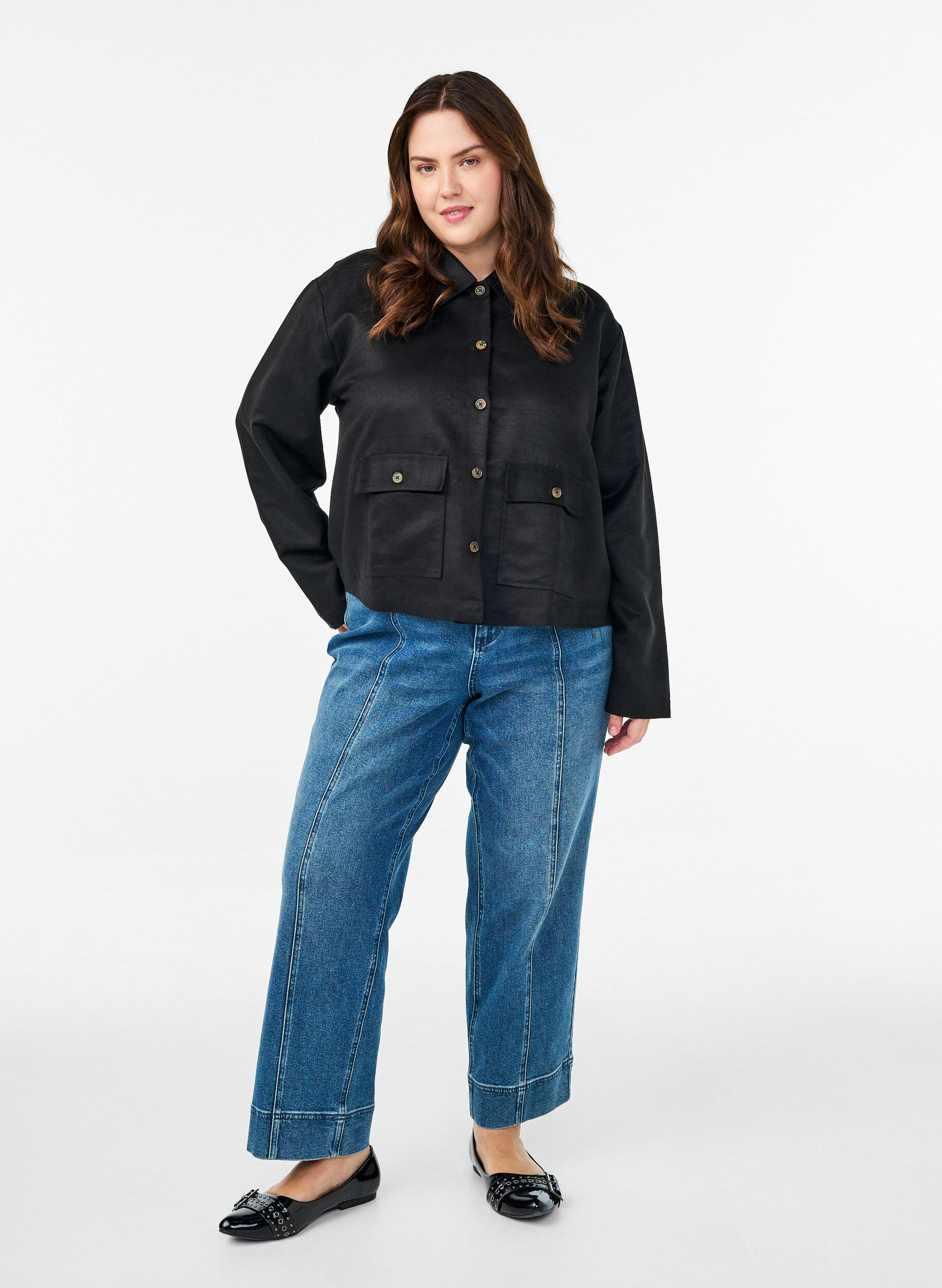 Zizzifashion Short faux suede jacket with pockets, Black, Model image number 1