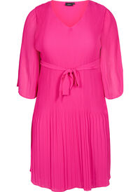 Pleated dress with 3/4 sleeves