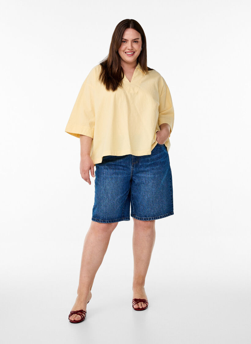 Loose blouse with collar and 1/2 sleeves, Yellow, Model image number 1