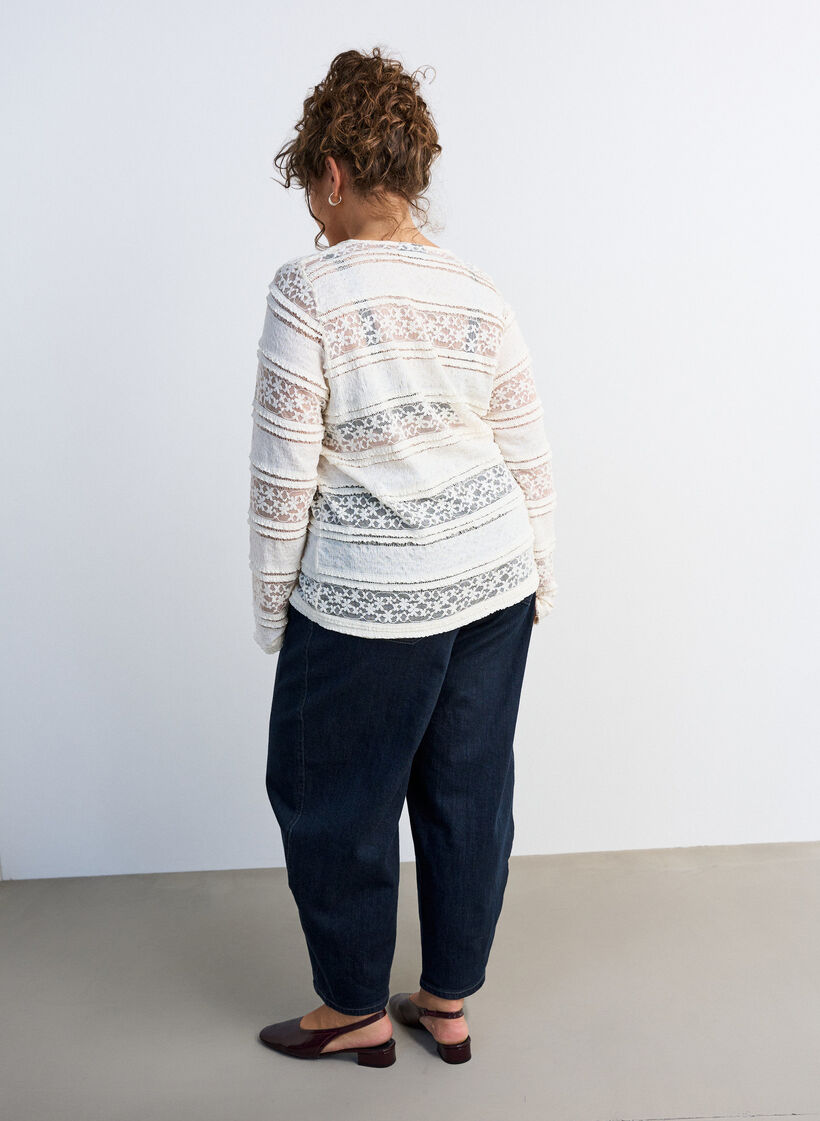Lace blouse with long sleeves, Vanilla, Model image number 2