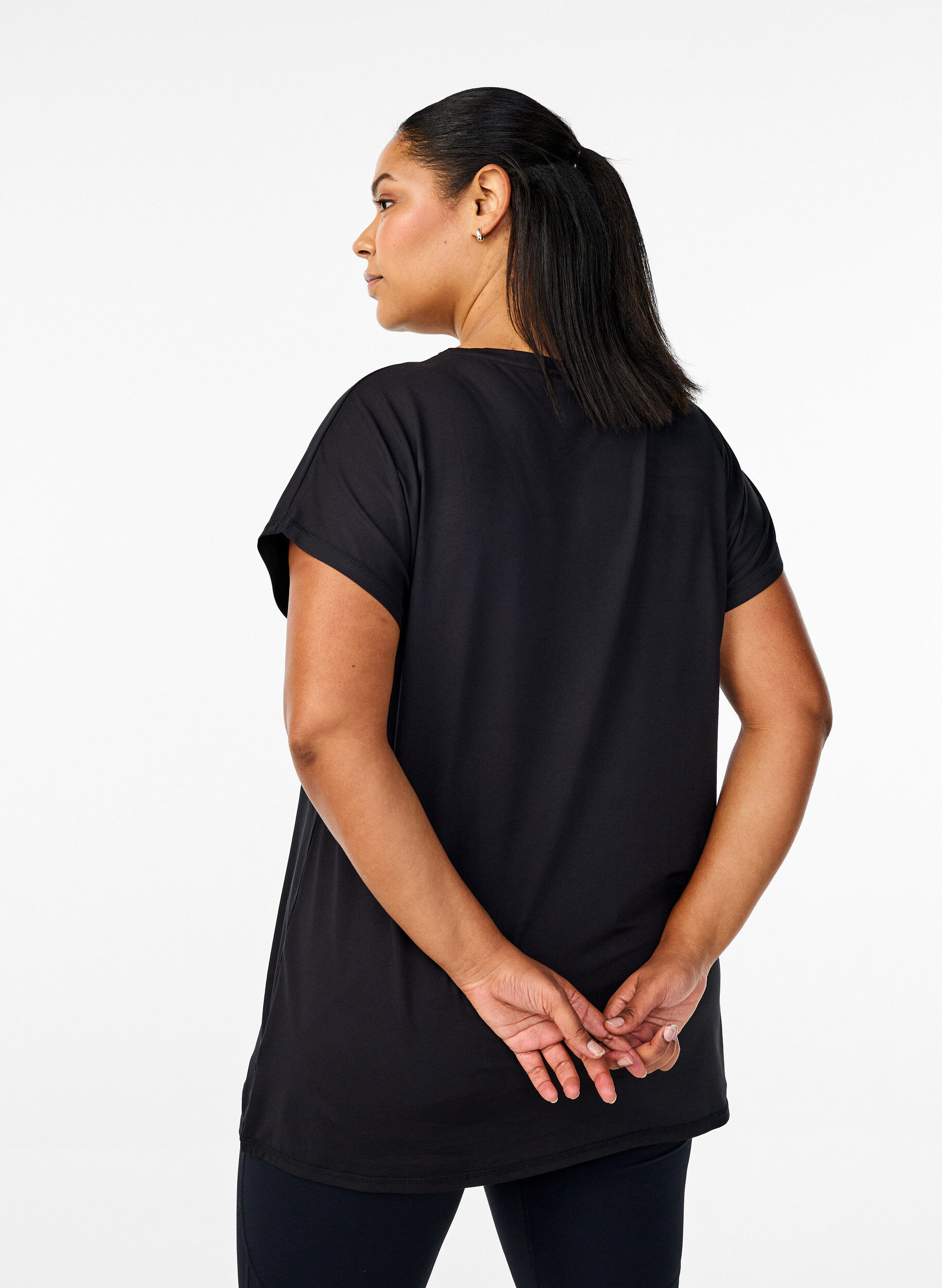 ZizzifashionLong training t-shirt, Black, Model image number 2