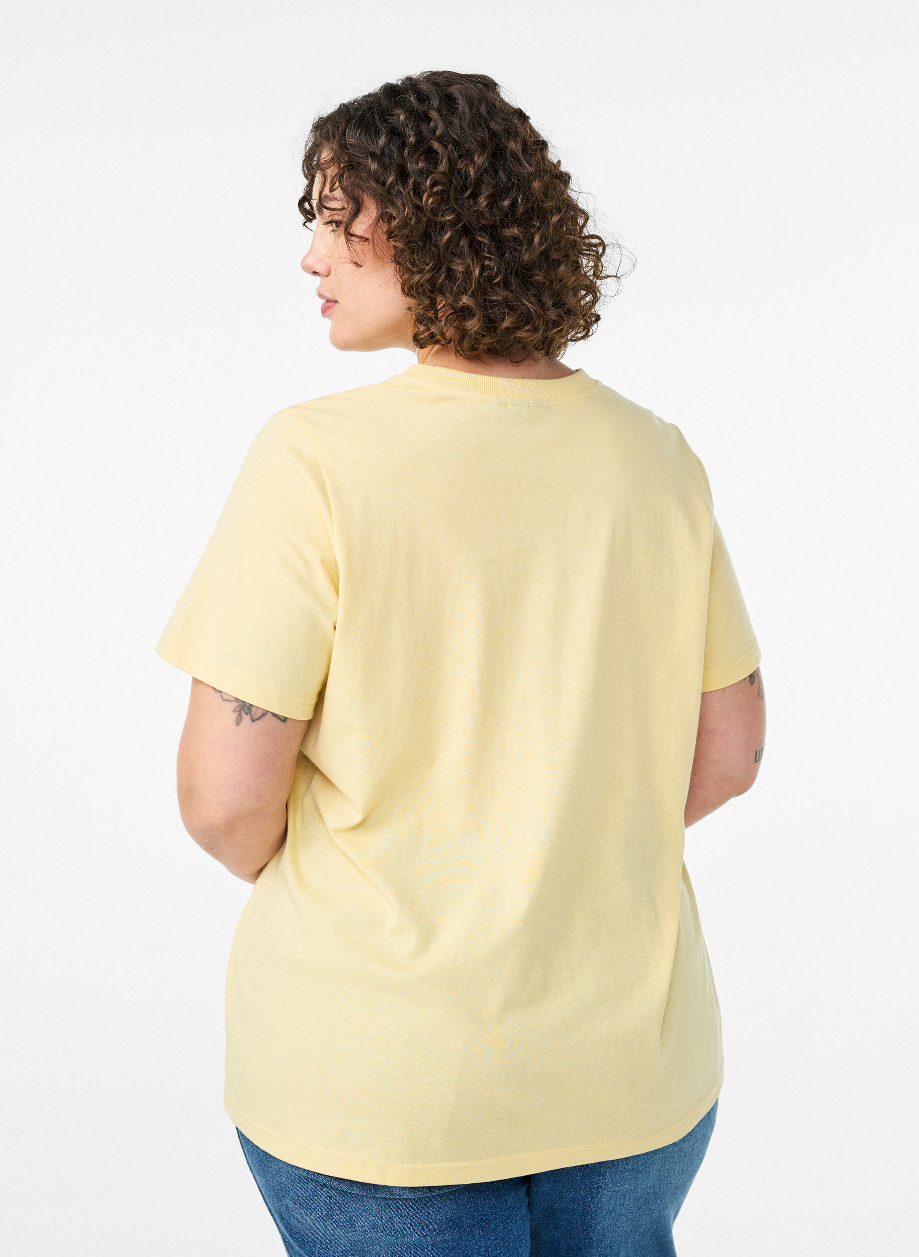 Zizzifashion Basic cotton T-shirt with round neck, Yellow, Model image number 2