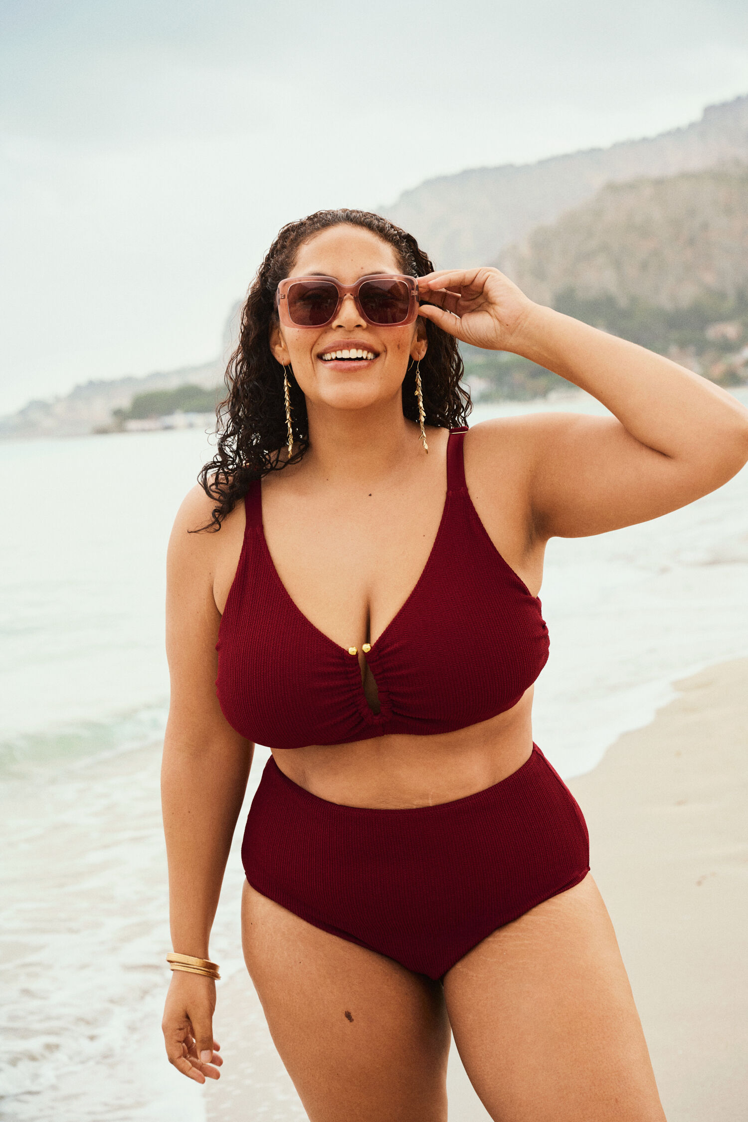 Zizzifashion Bikini with details, , Model