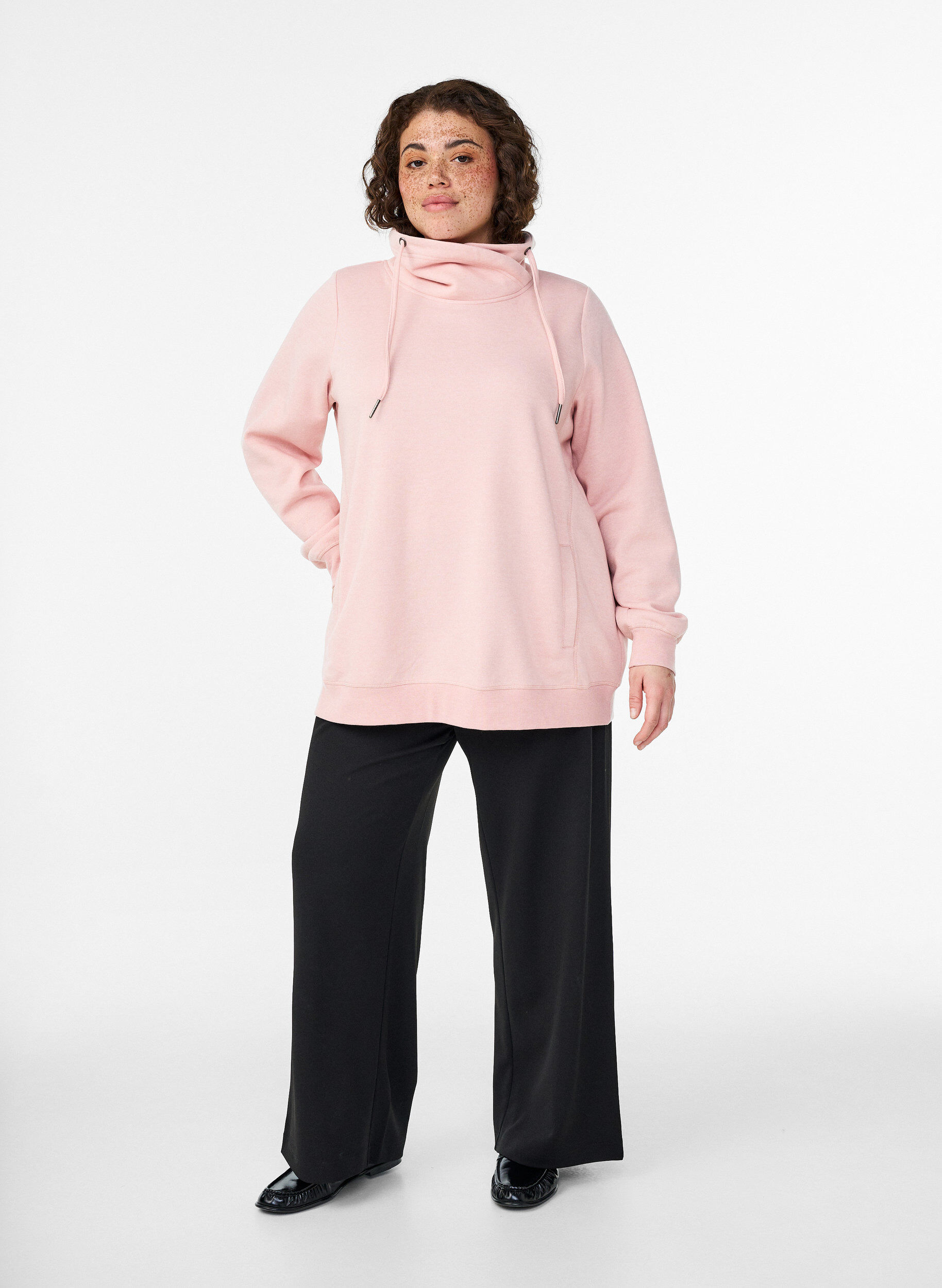 ZizzifashionSweatshirt with high collar and pockets, Red, Model image number 1