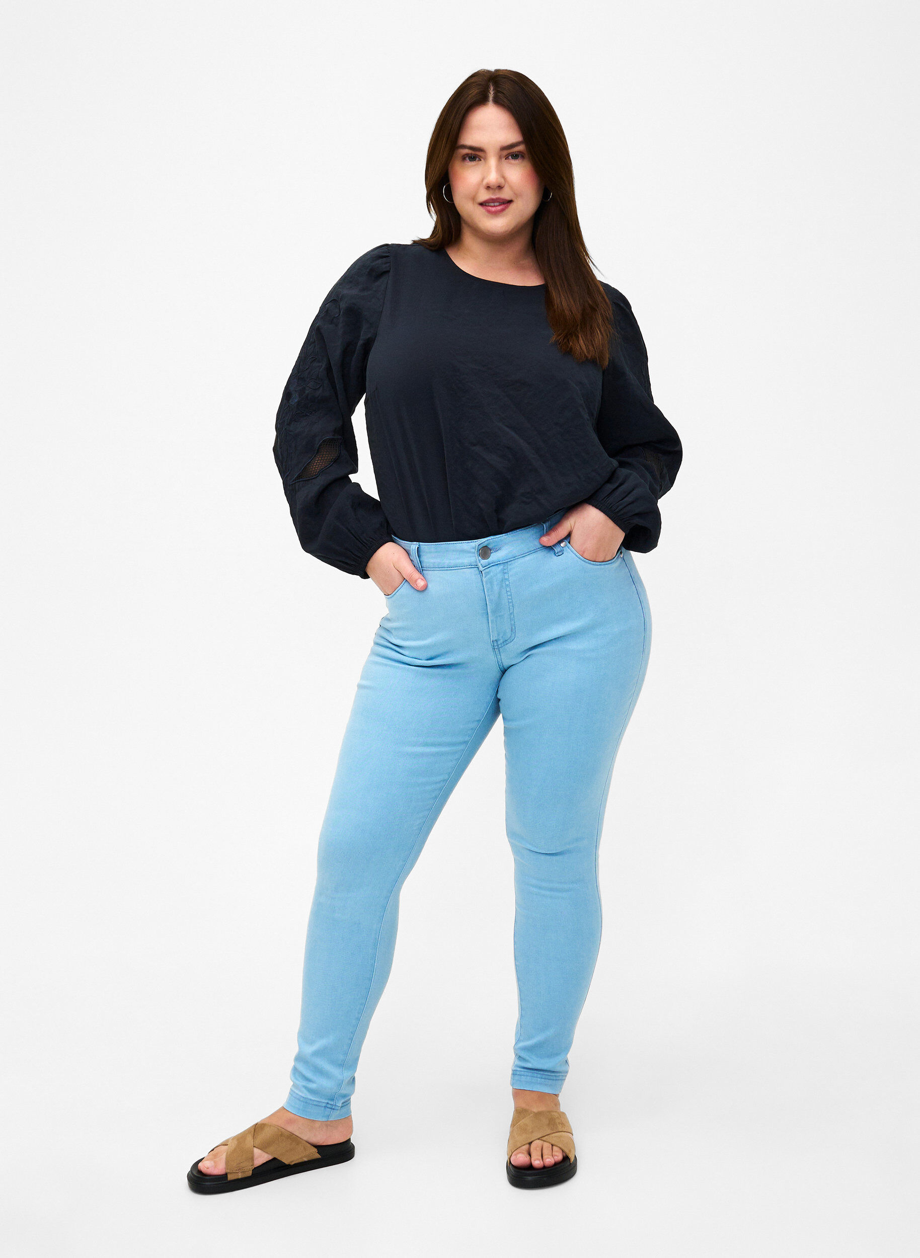 Zizzifashion Viona regular waist jeans, Light Blue, Model image number 0