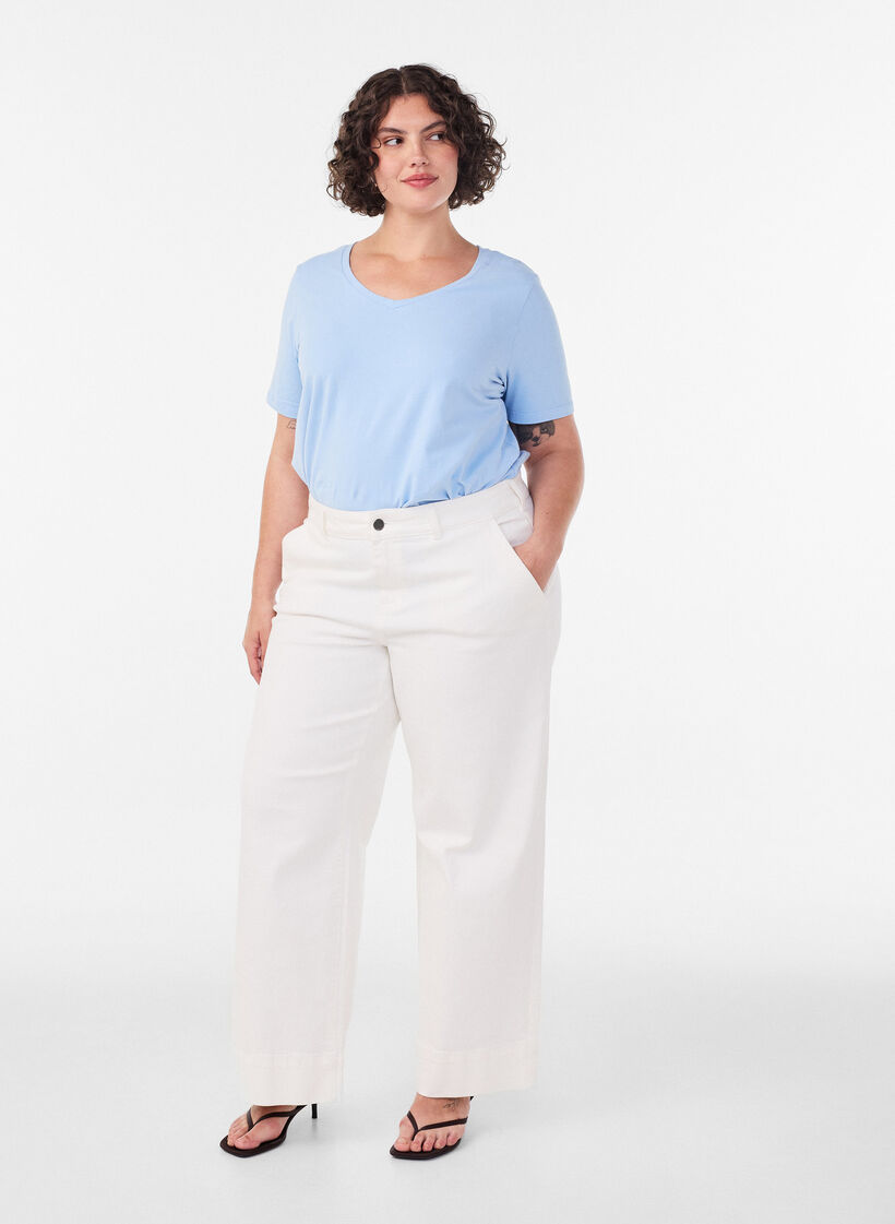 Basic plain cotton t-shirt, Light Blue, Model image number 1