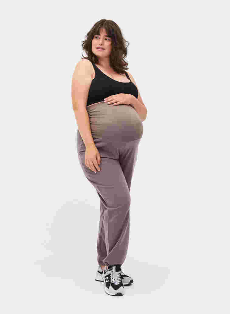 Maternity sweatpants, Iron, Model