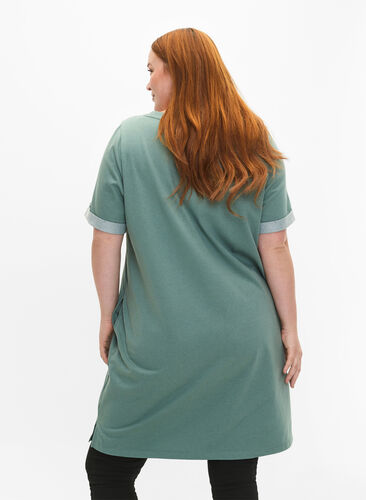 Short-sleeved sweat dress with pockets, Chinois Green, Model image number 1