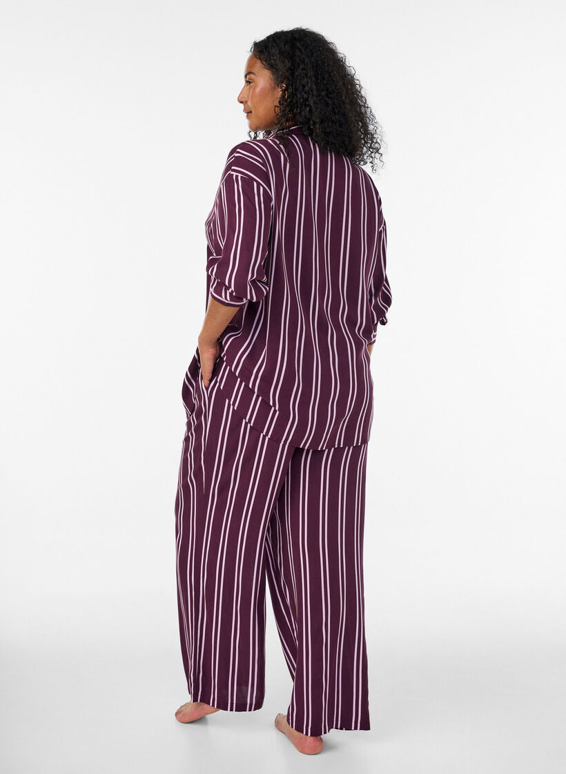 Loose pyjama bottoms with stripes, Dark Bordeaux, Model image number 2