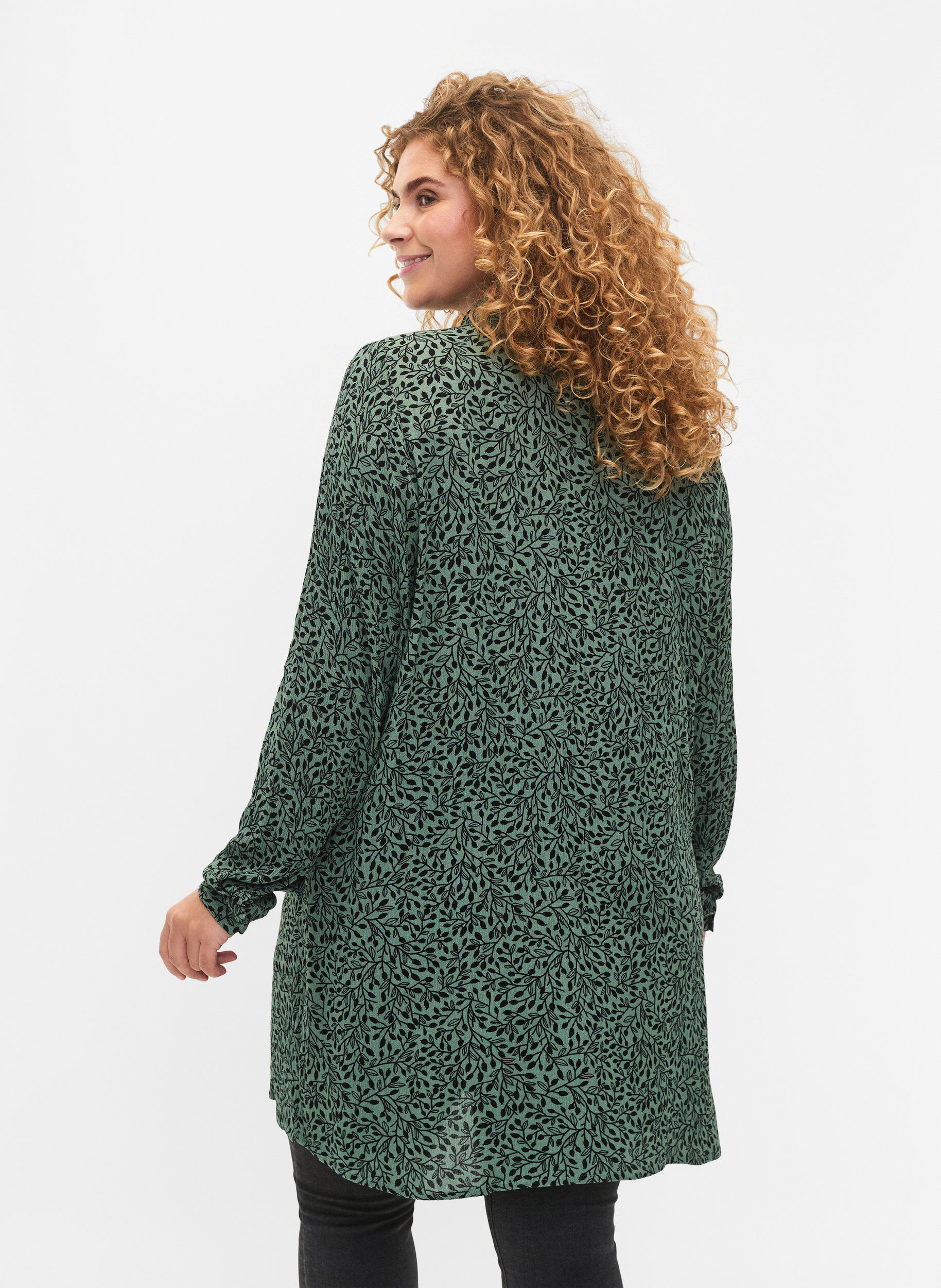 Zizzifashion Long viscose shirt with print, Green AOP, Model image number 1