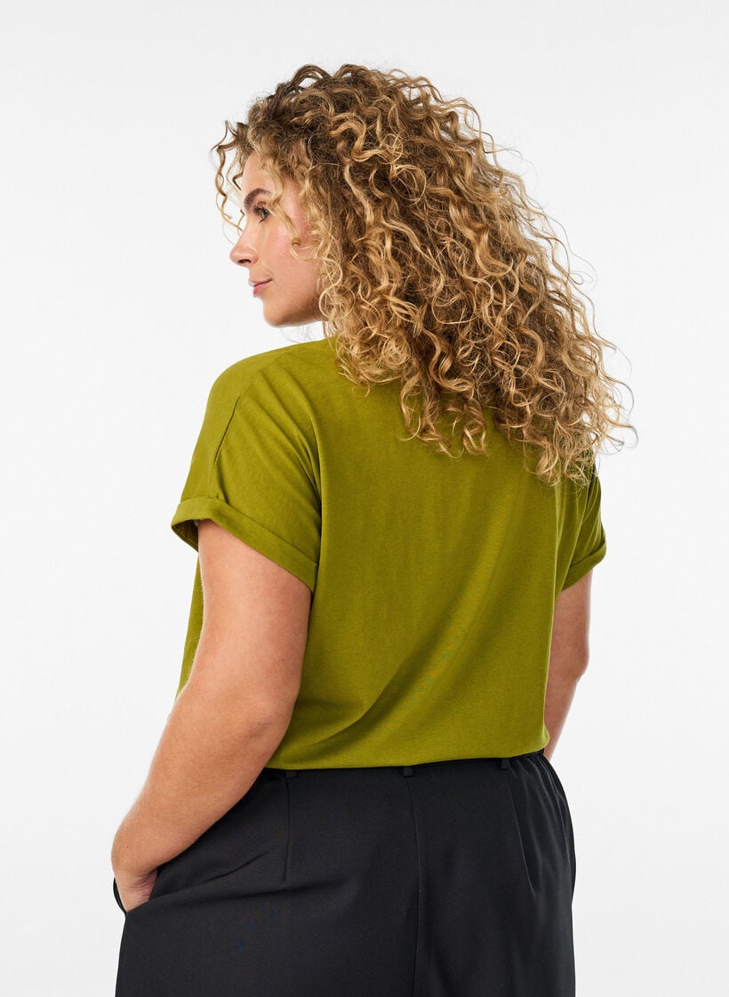 Short sleeved cotton blend t-shirt, Green, Model image number 2