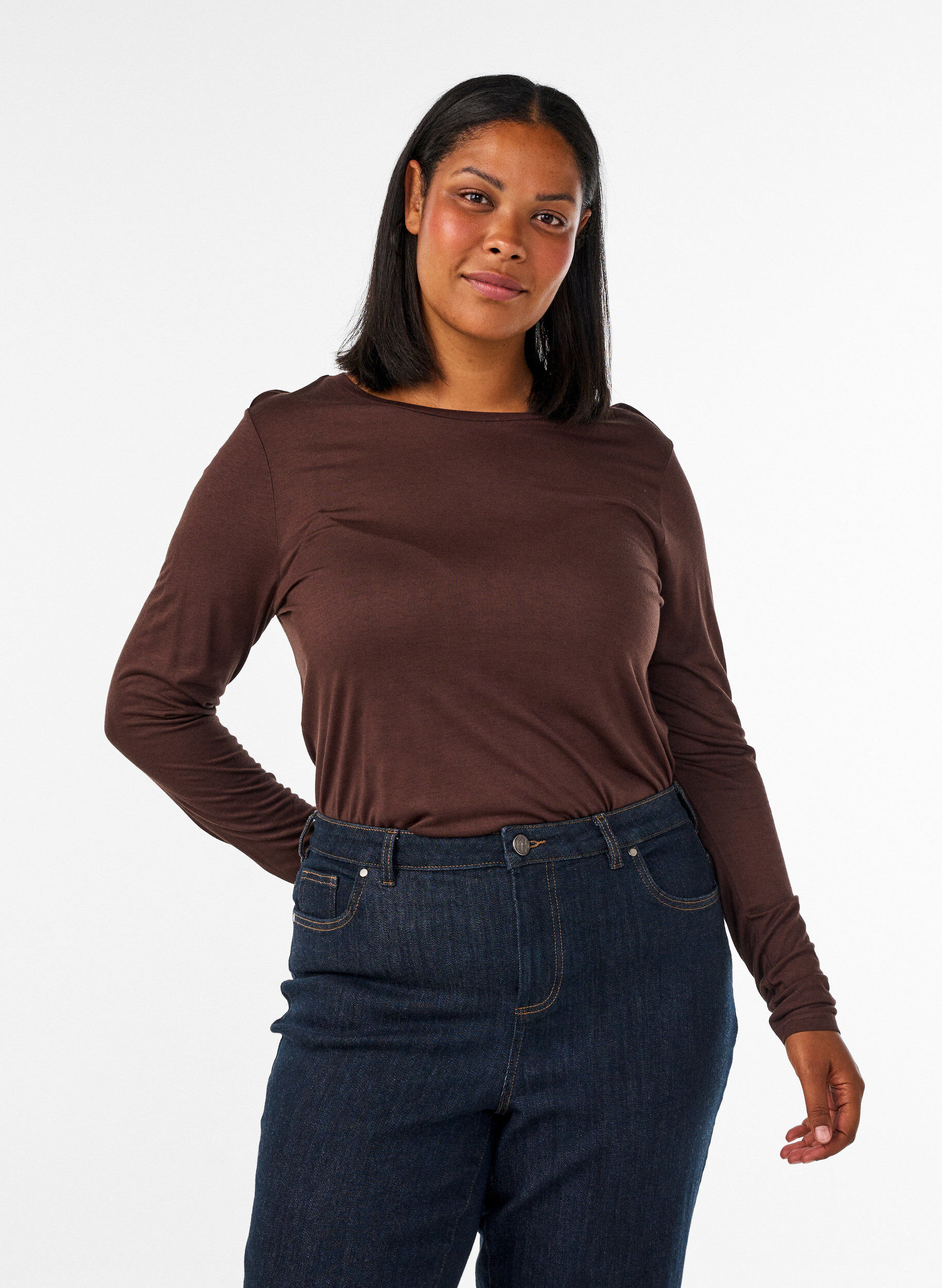 Long-sleeved blouse in wool and viscose, Brown, Model