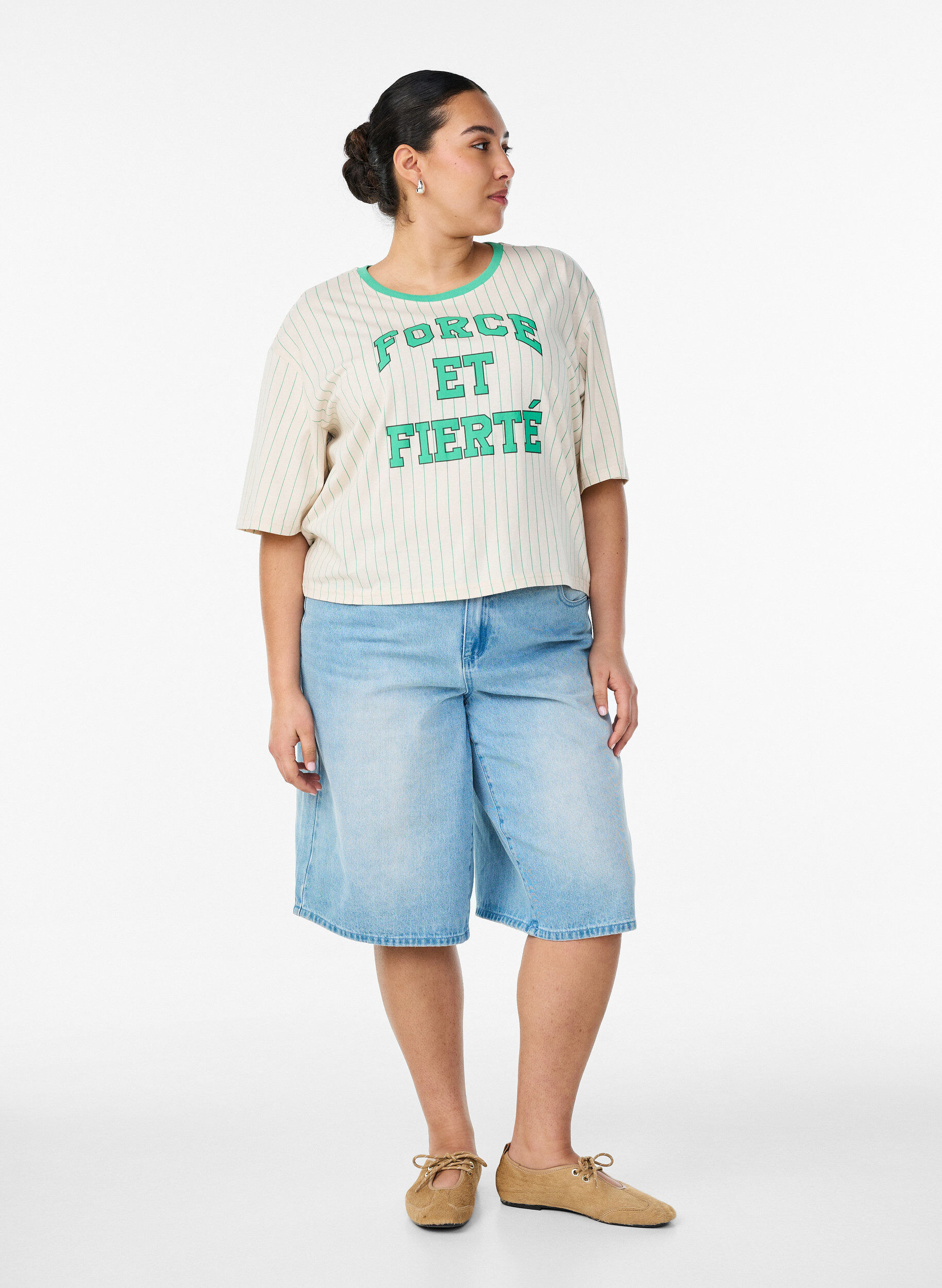 ZizzifashionBoxy T-shirt with stripes and statement print, Vanilla, Model image number 1