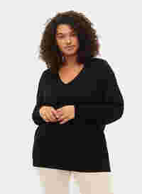 Viscose knitted top with v-neckline, Black, Model