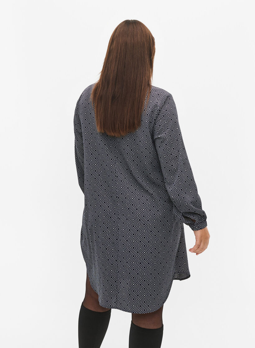 V-neck dress with print, Navy Graphic AOP, Model image number 1