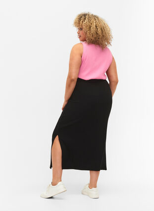 Tight-fitting viscose midi skirt, Black, Model image number 1