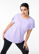 Solid-coloured workout T-shirt, Purple, Model image number 0