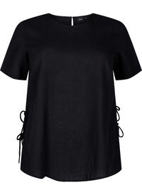 Short-sleeved blouse in a cotton blend with linen and lace detail