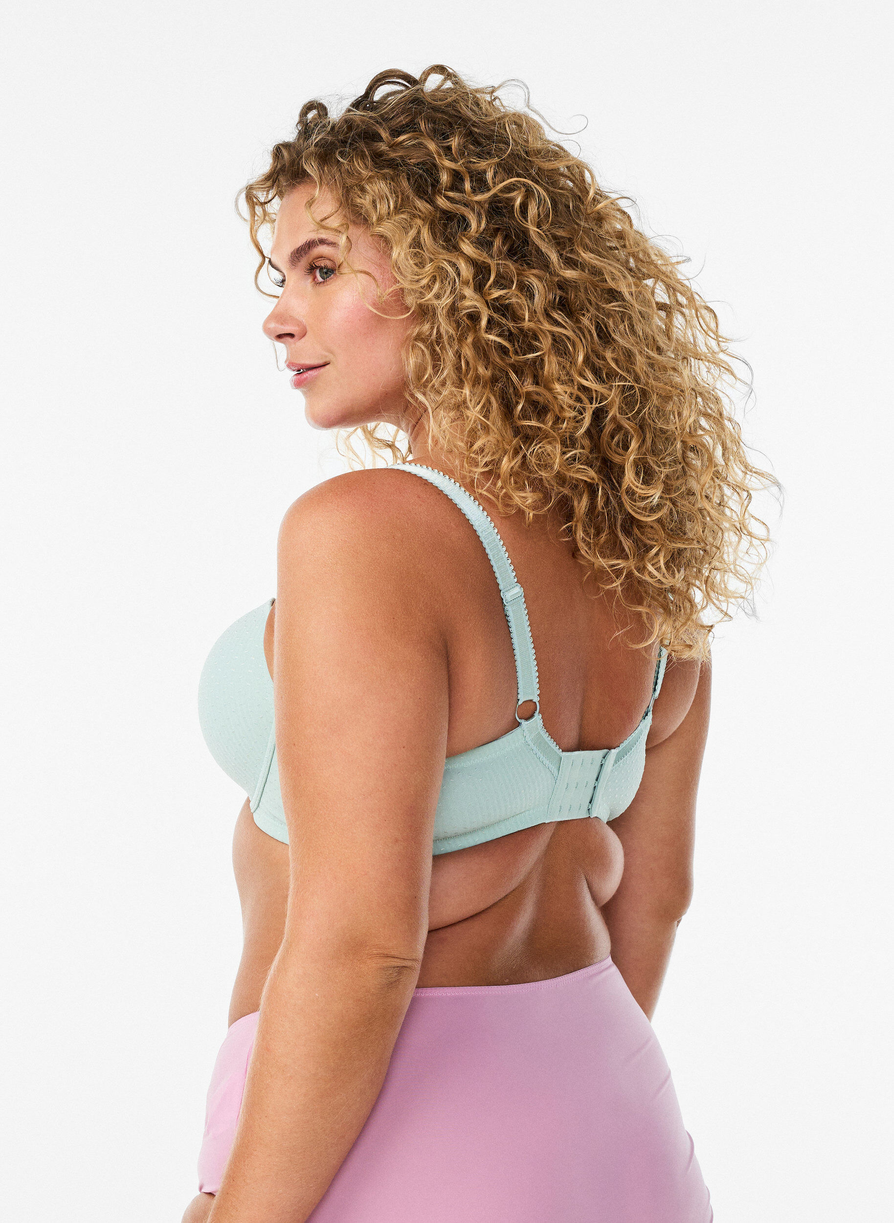ZizzifashionMoulded microfibre bra with a dobby texture, Green, Model image number 2