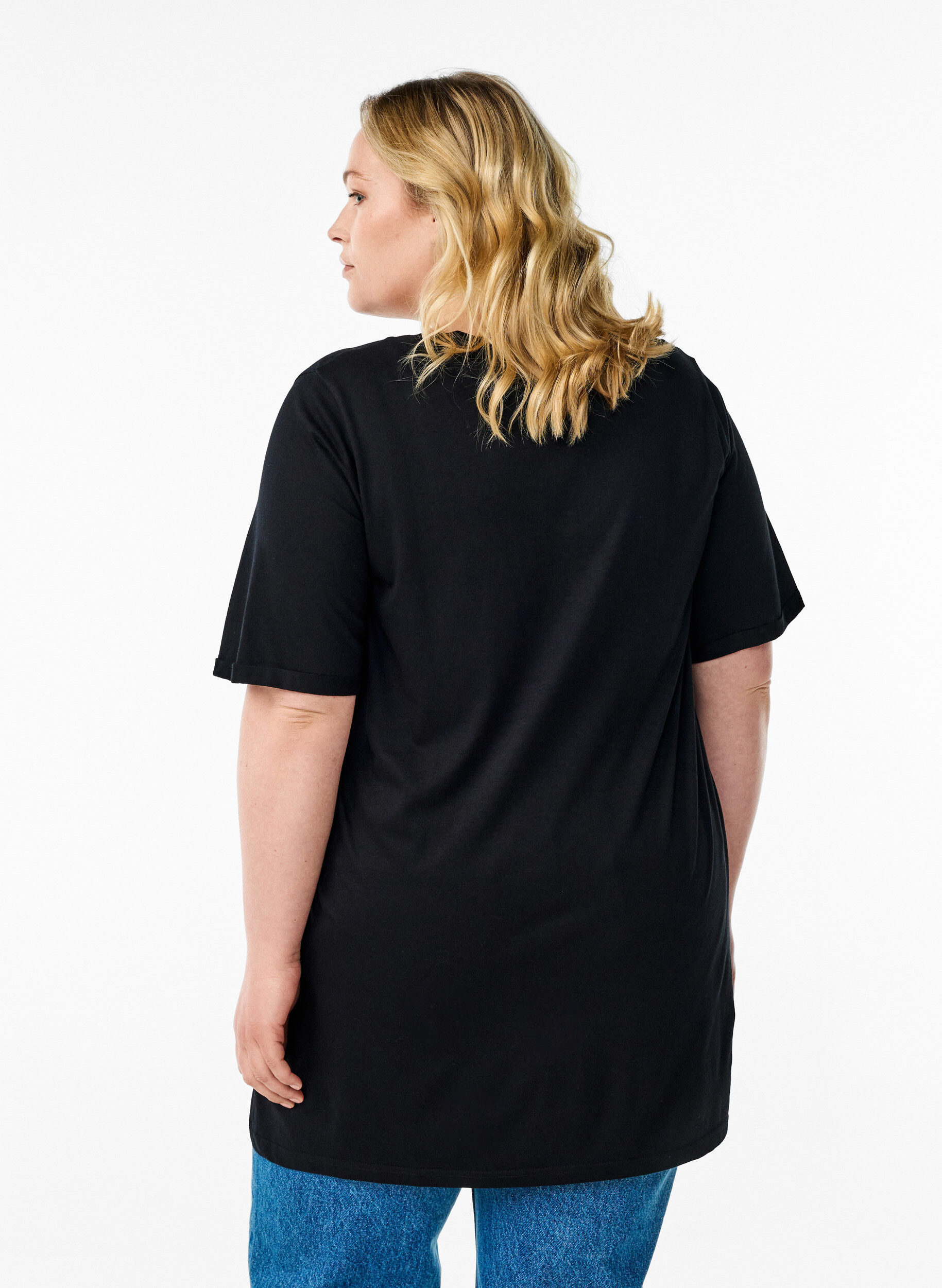 Zizzifashion Single colour oversized t-shirt with v-neck, Black, Model image number 2