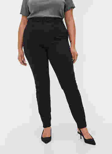 Super high-waisted Bea jeans, Black, Model image number 2