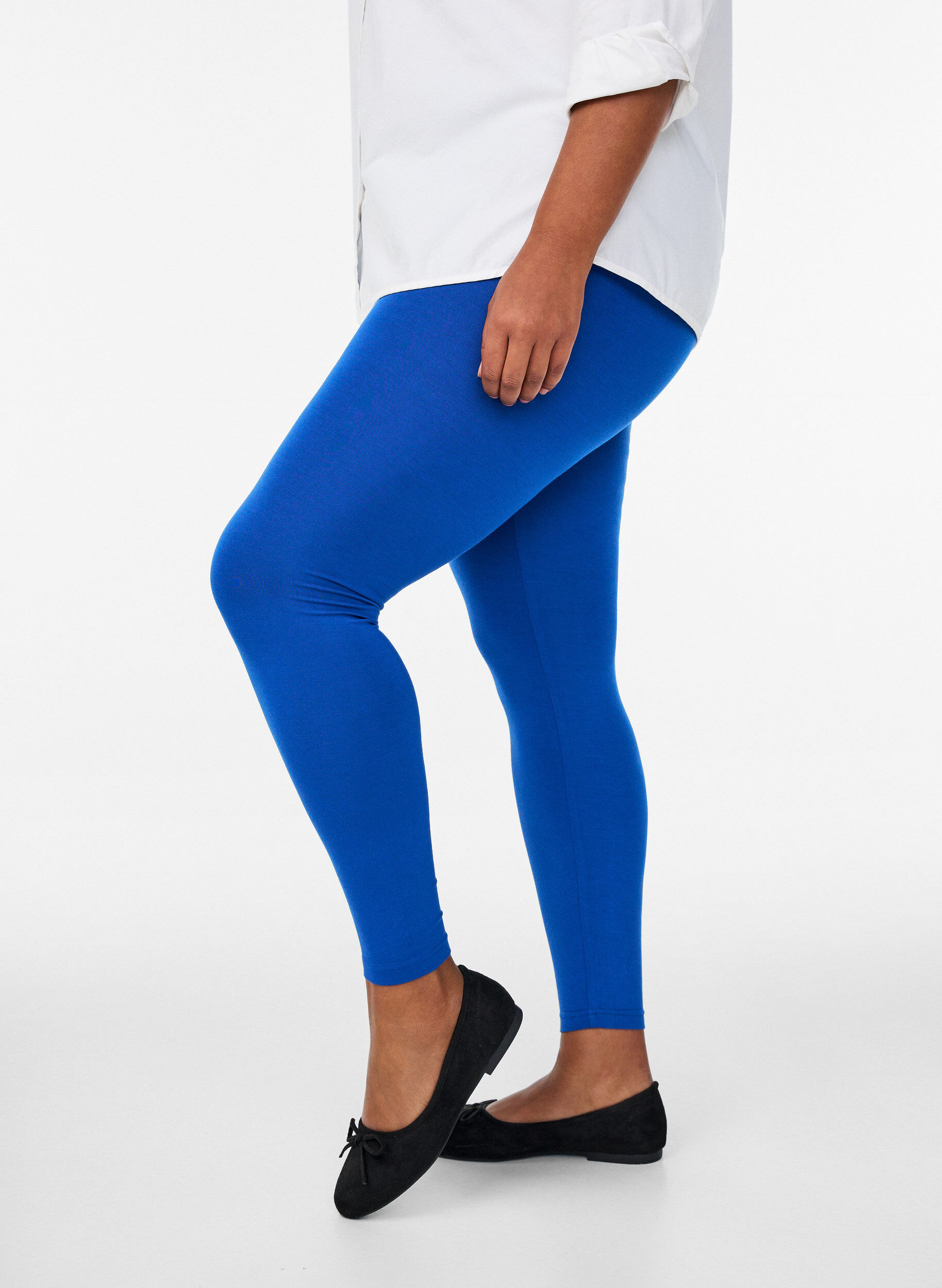 Basic viscose leggings, Blue, Model