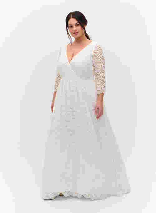 Lace wedding dress with 3/4 sleeves